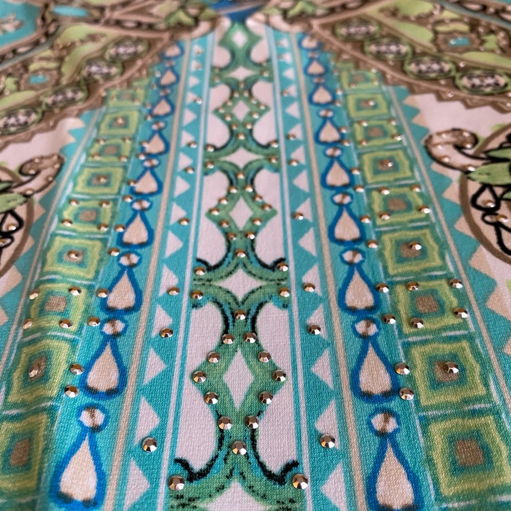 Tunic - Picture 2 of 4